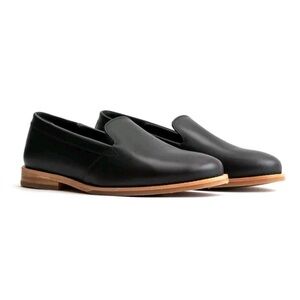Elegant Black Leather Women's Loafers